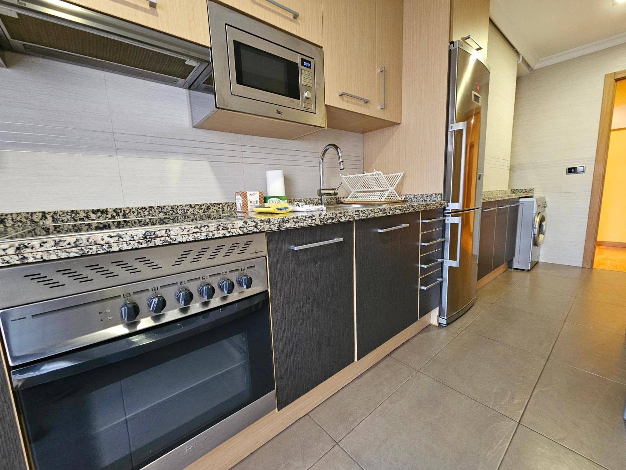 196A Acogedor Apartamento En Gijón Extérieur photo
